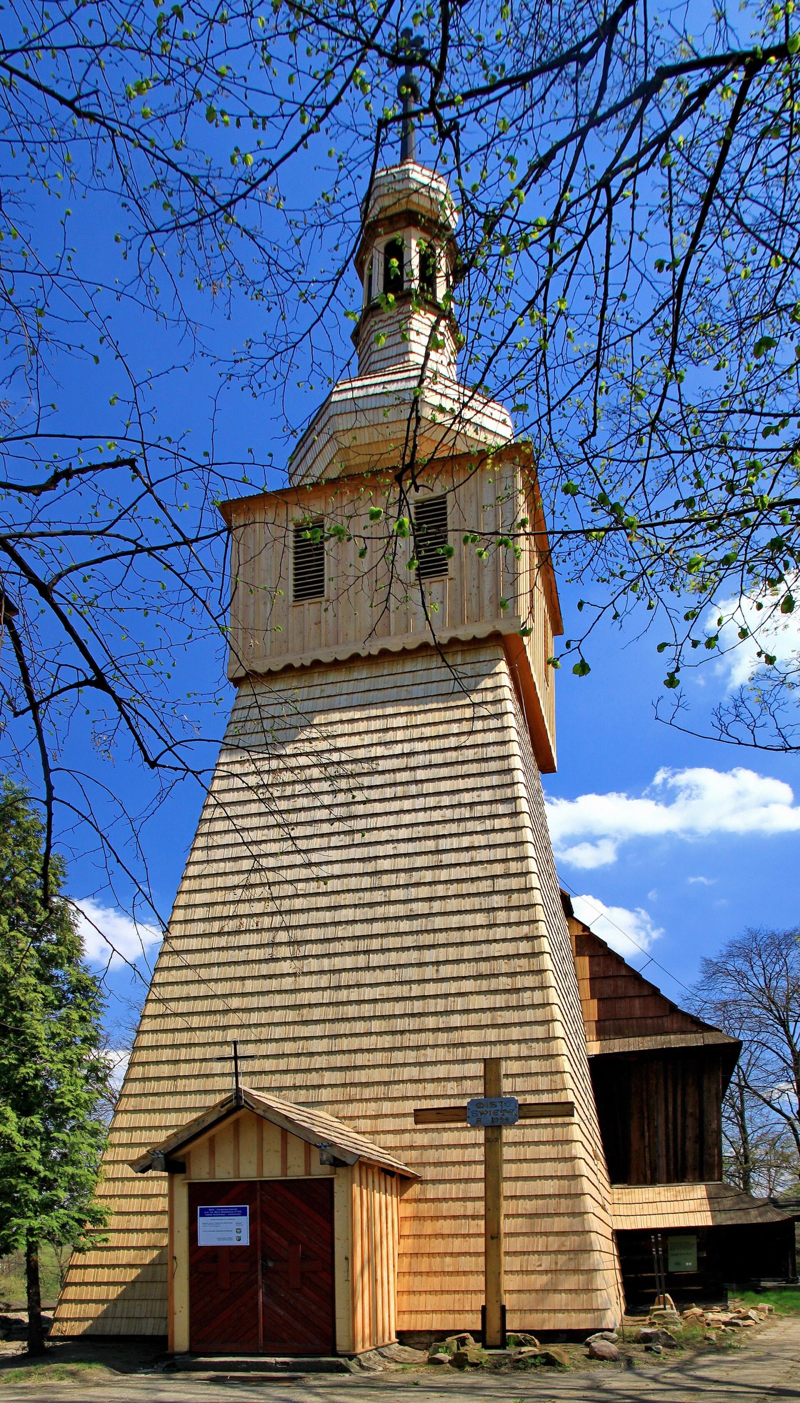 Kościół parafialny pw. św. Marii Magdaleny, Bełk