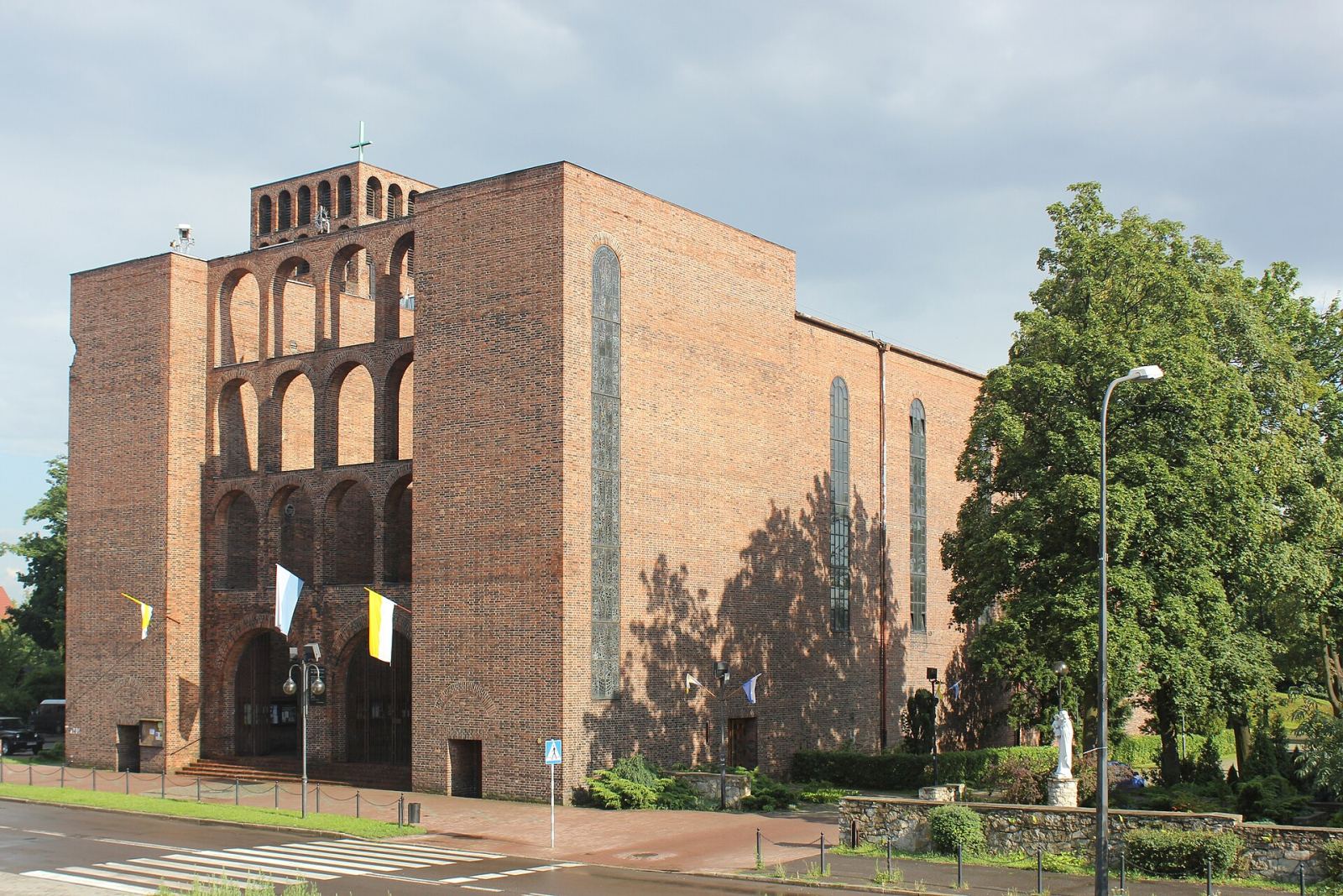 Kościół parafialny pw. św. Józefa, Zabrze
