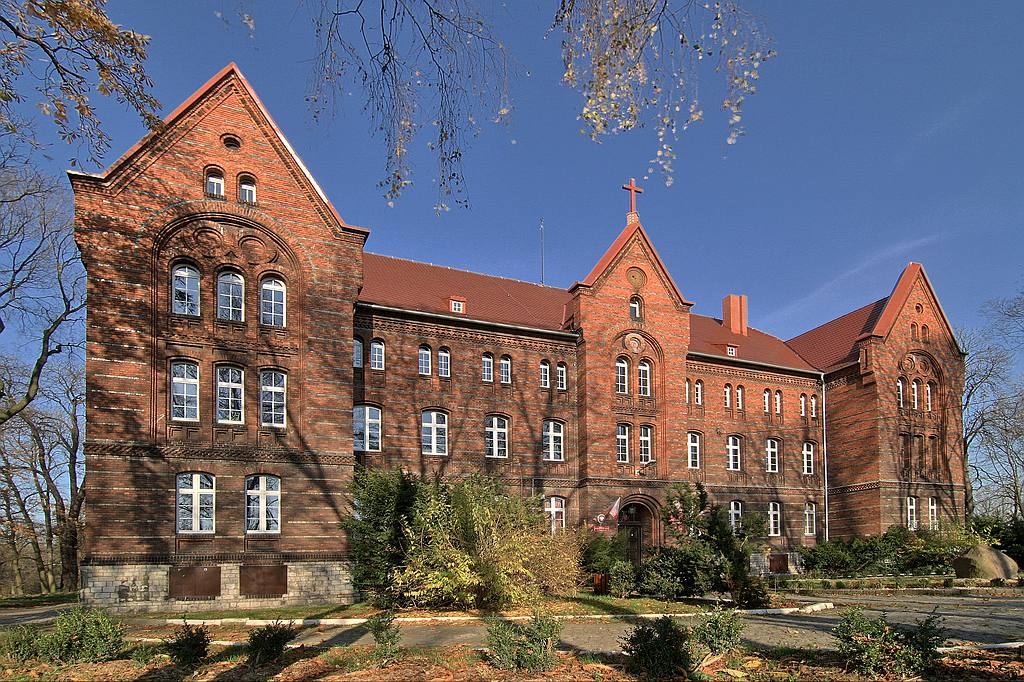 Zespół d. Seminarium Nauczycielskiego, Pyskowice