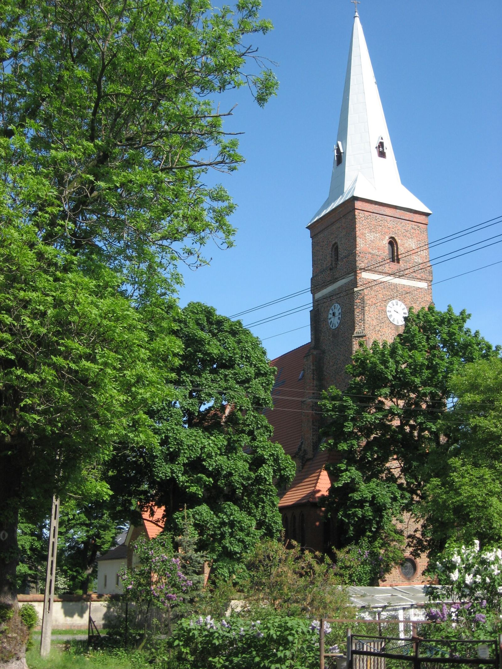 Kościół pw. Wniebowzięcia Najświętszej Marii Panny, Ulesie