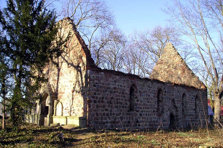 Ruina kościoła, Pargowo