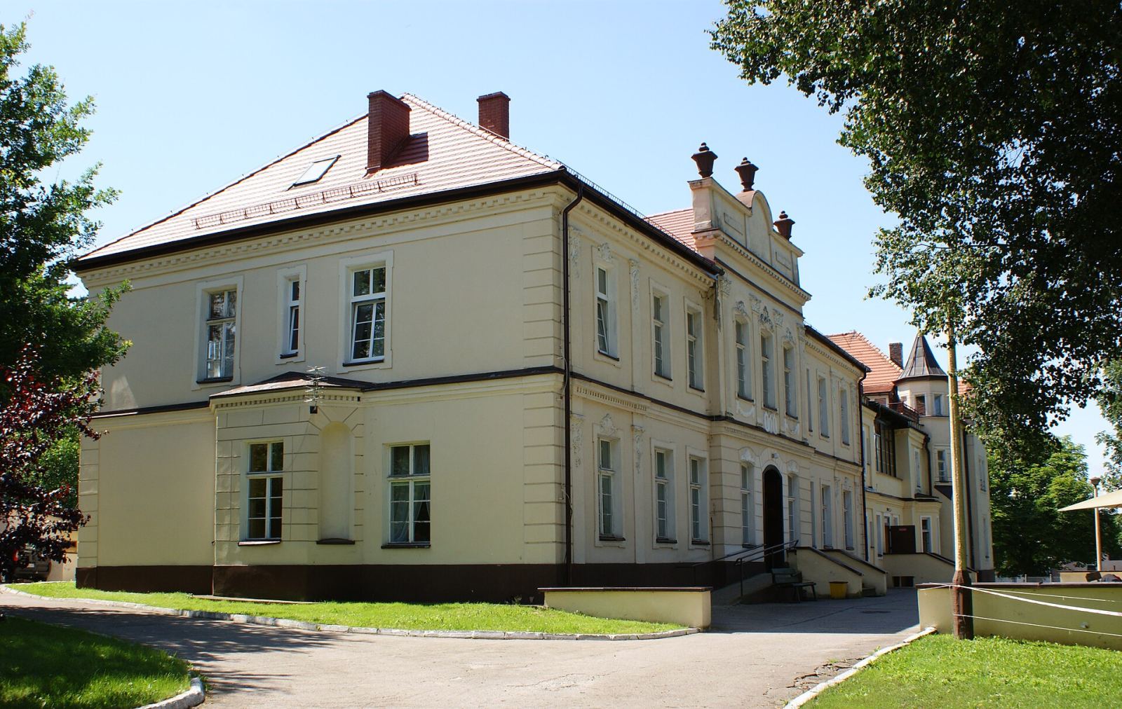 Pałac, ob. dom pomocy społecznej, Darskowo