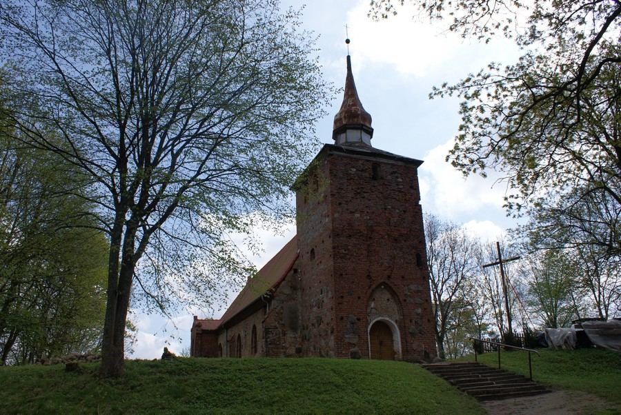 Kościół filialny pw. św.św. Apostołów Piotra i Pawła, Świelino