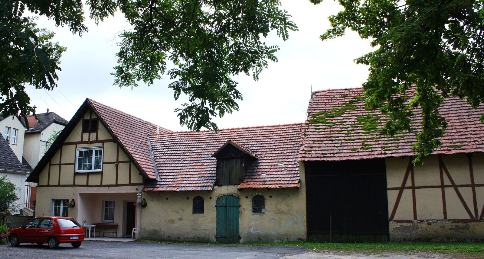 Dom z oborą, Golęczewo