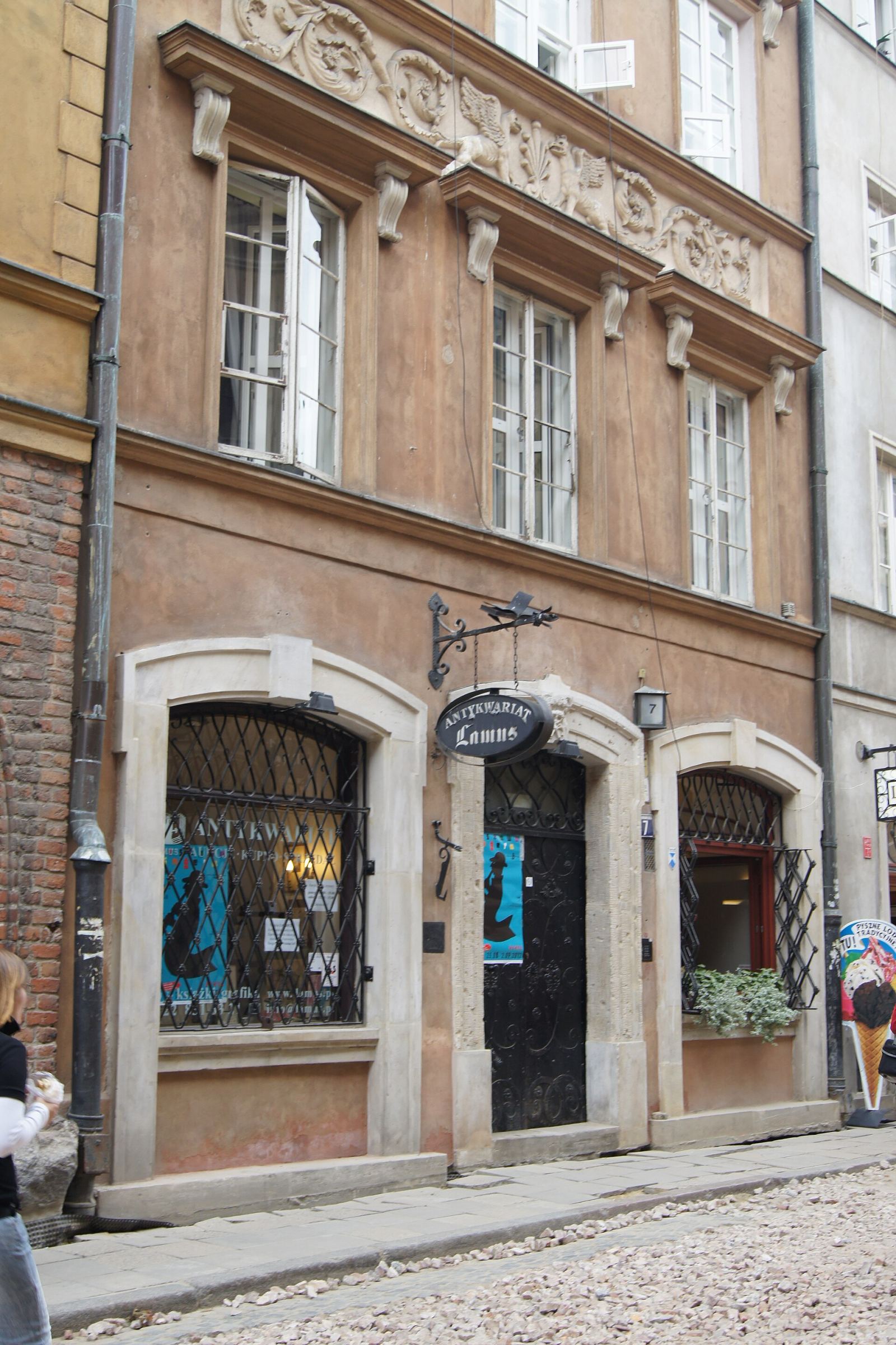 Kamienica, Warszawa