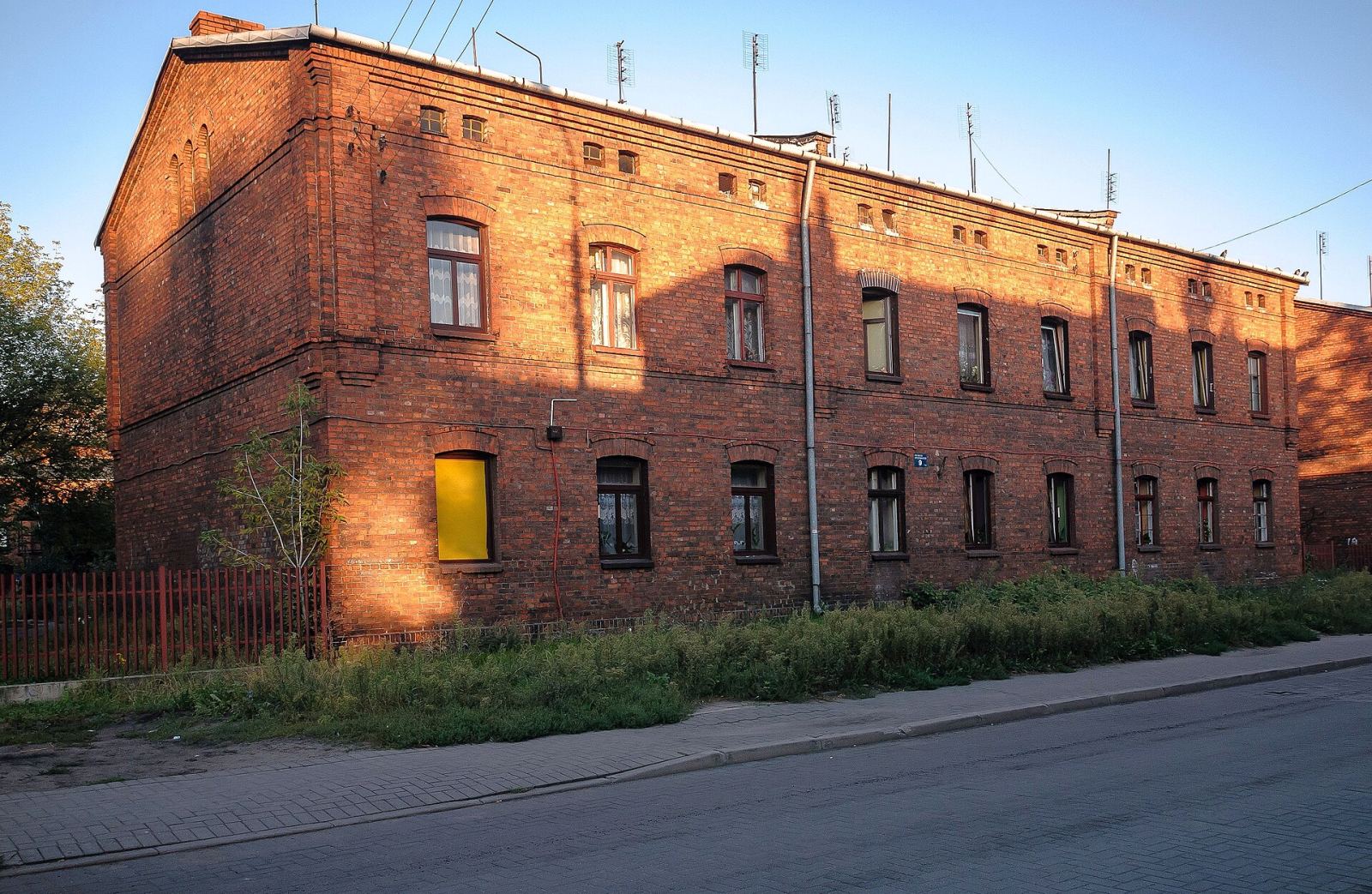 Dom, Żyrardów