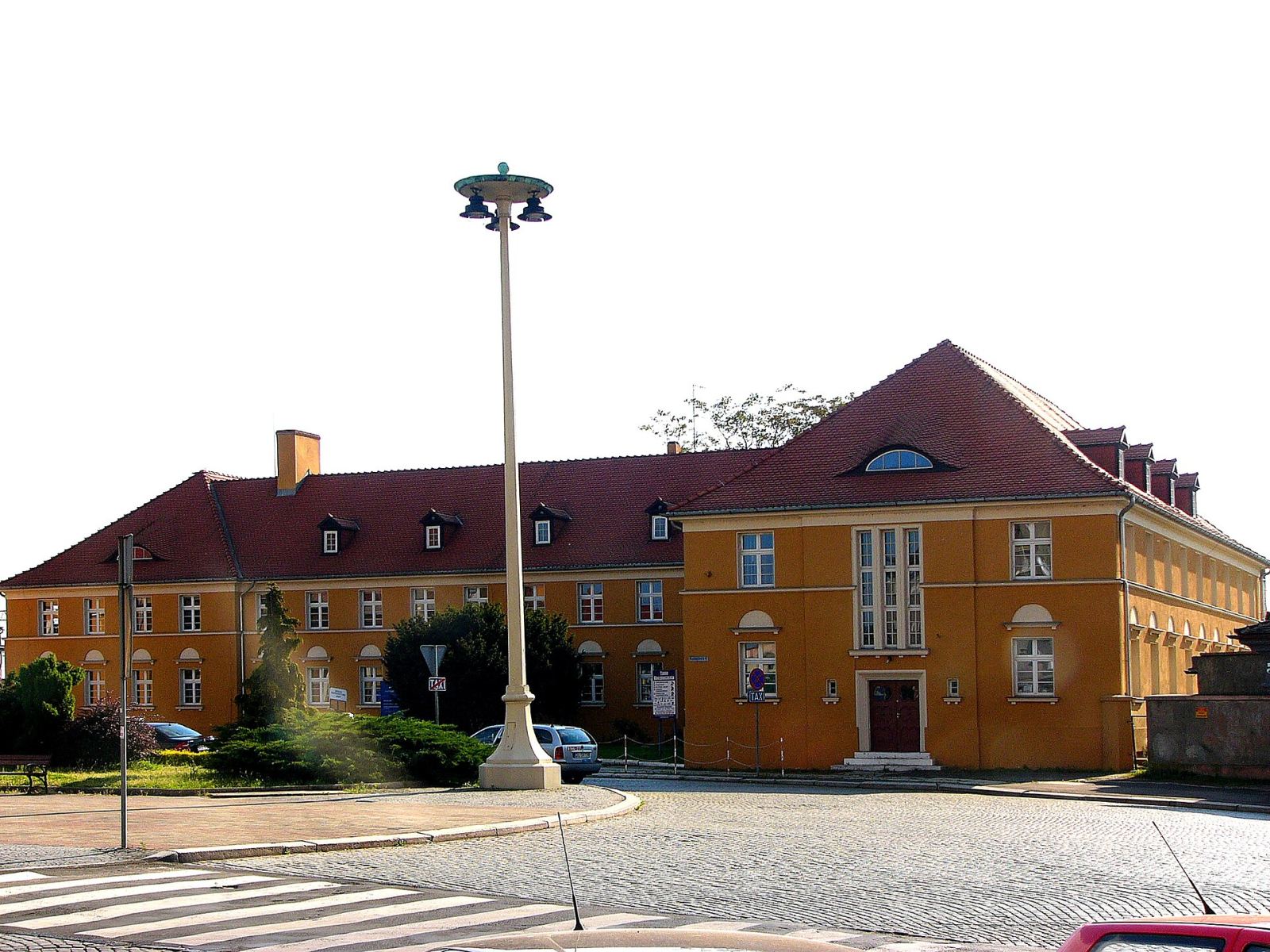 Budynek ekspedycji kolejowej, Legnica