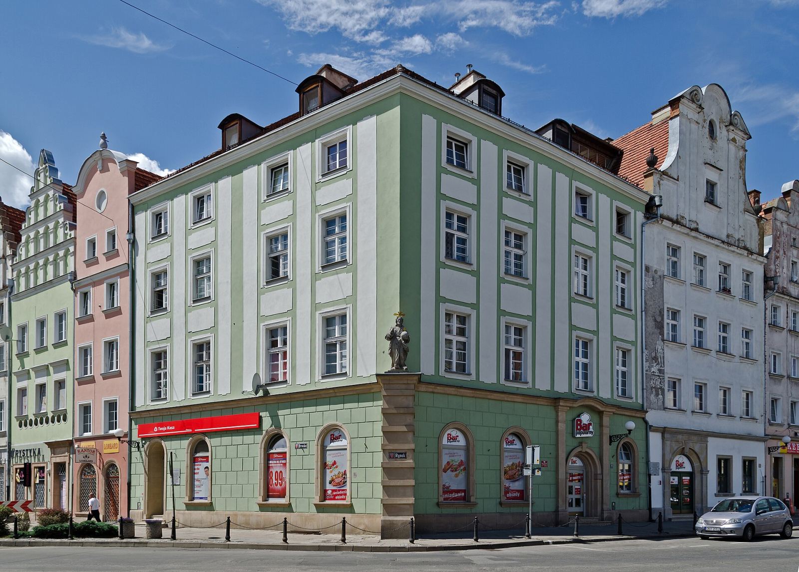 Dom, Nysa
