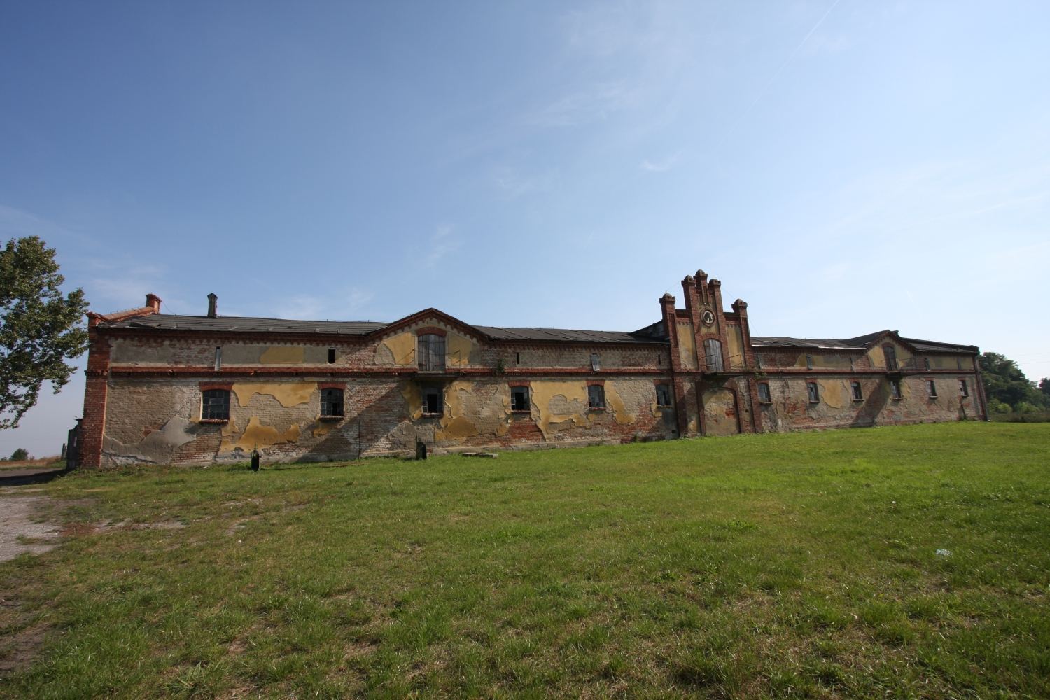 Stajnia, Gościeszyn