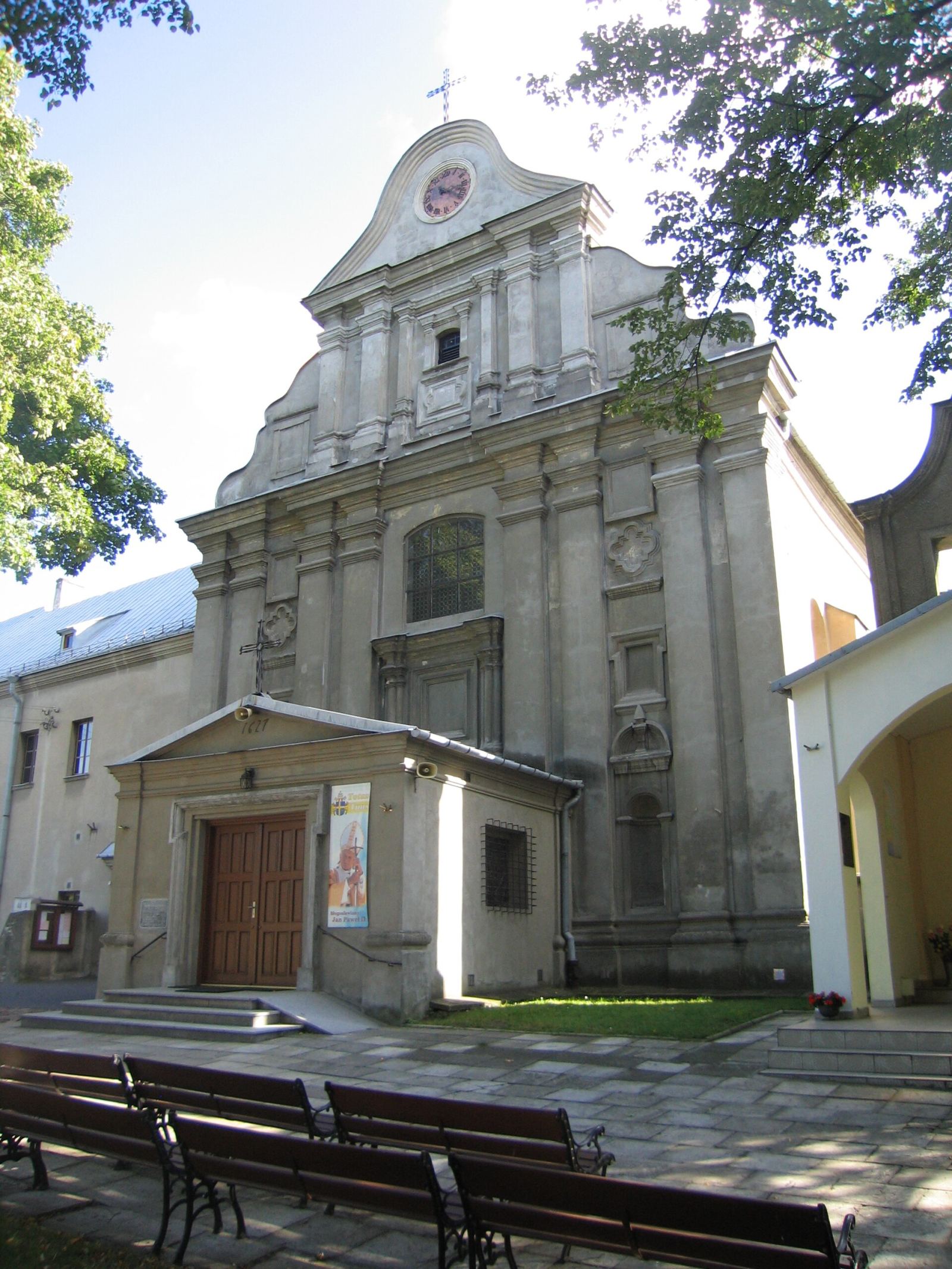 Kościół pw. św. Franciszka, Brzeziny