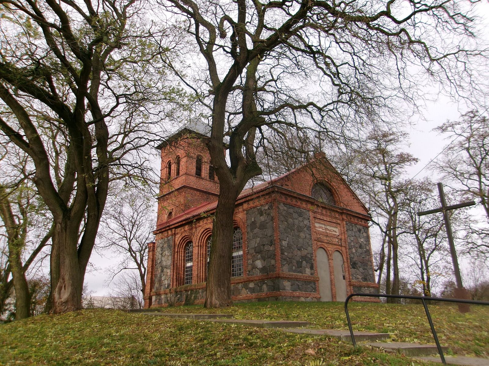 Kościół ewangelicki, ob. rzymskokatolicki filialny pw. św. Andrzeja Boboli, Sitno