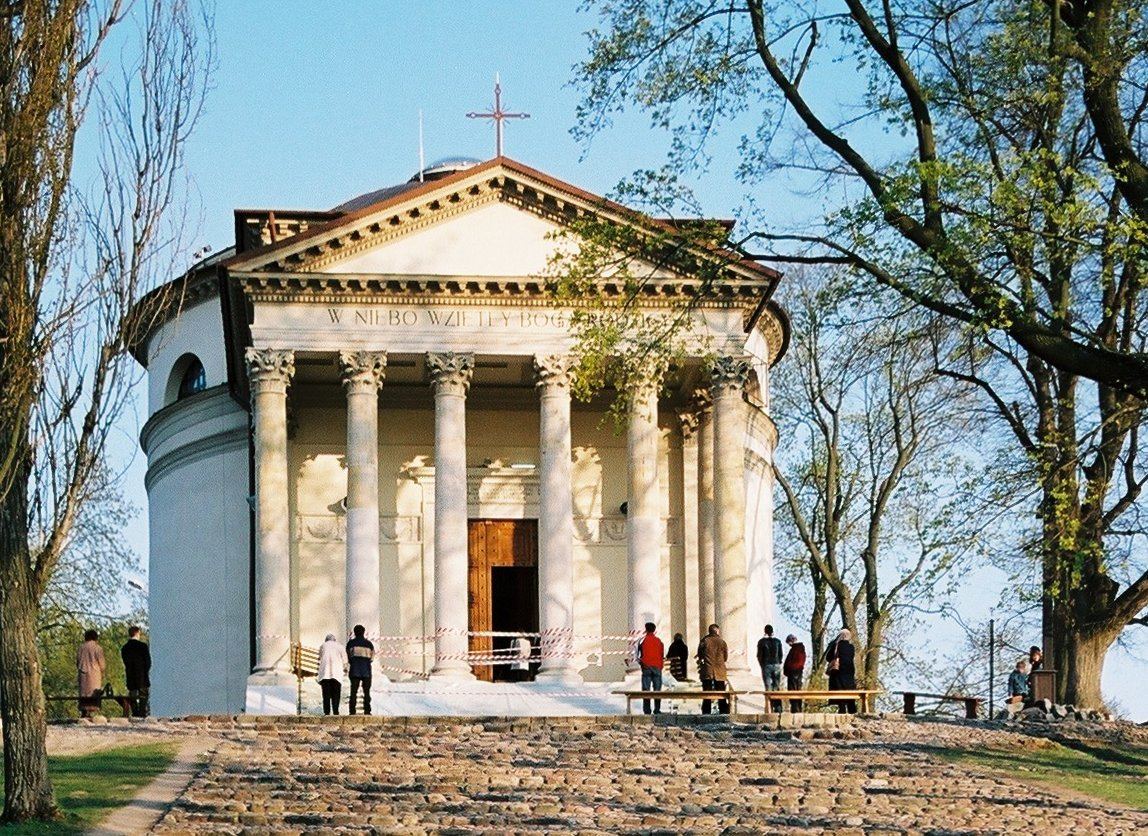 Kaplica pałacowa, ob. kościół parafialny pw. Wniebowzięcia Najświętszej Marii Panny, Puławy