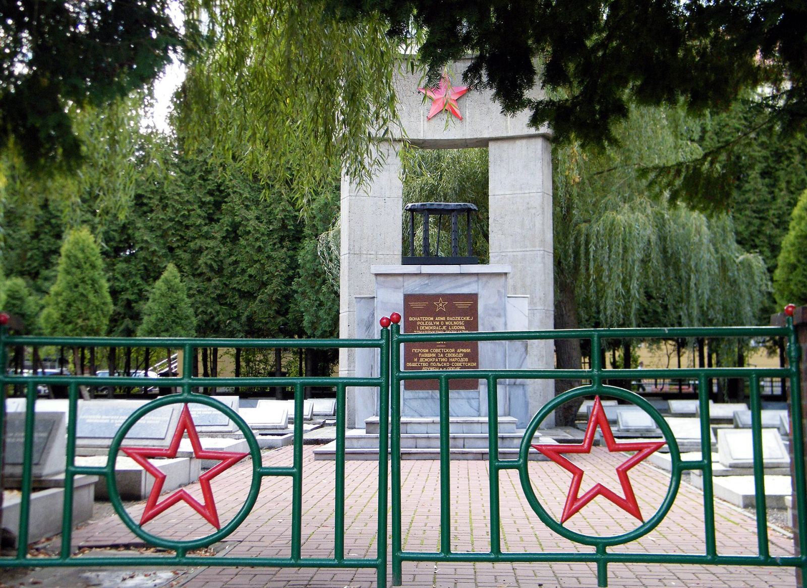 Cmentarz wojenny Armii Radzieckiej, Opole