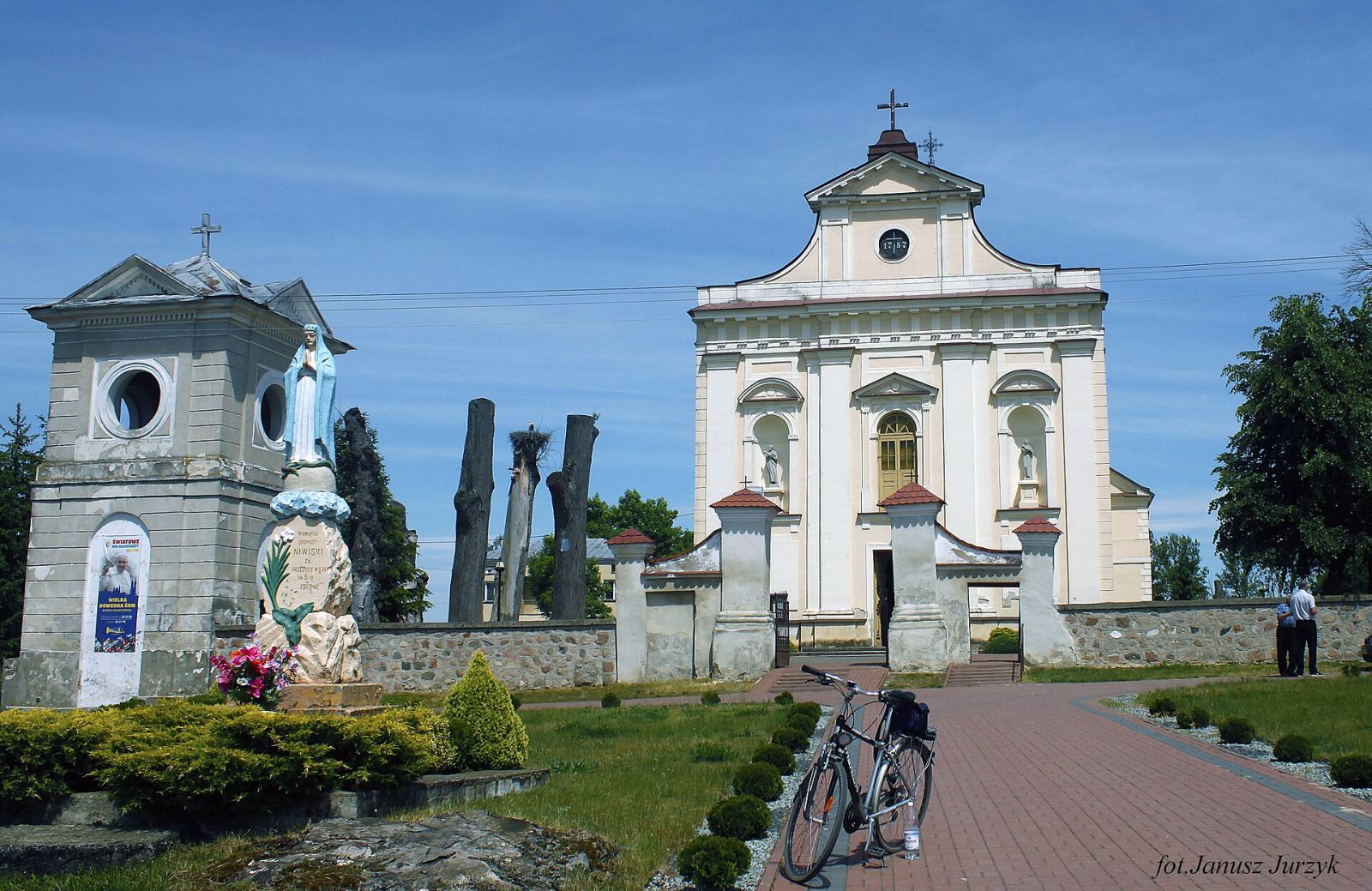 Dzwonnica, Niwiski