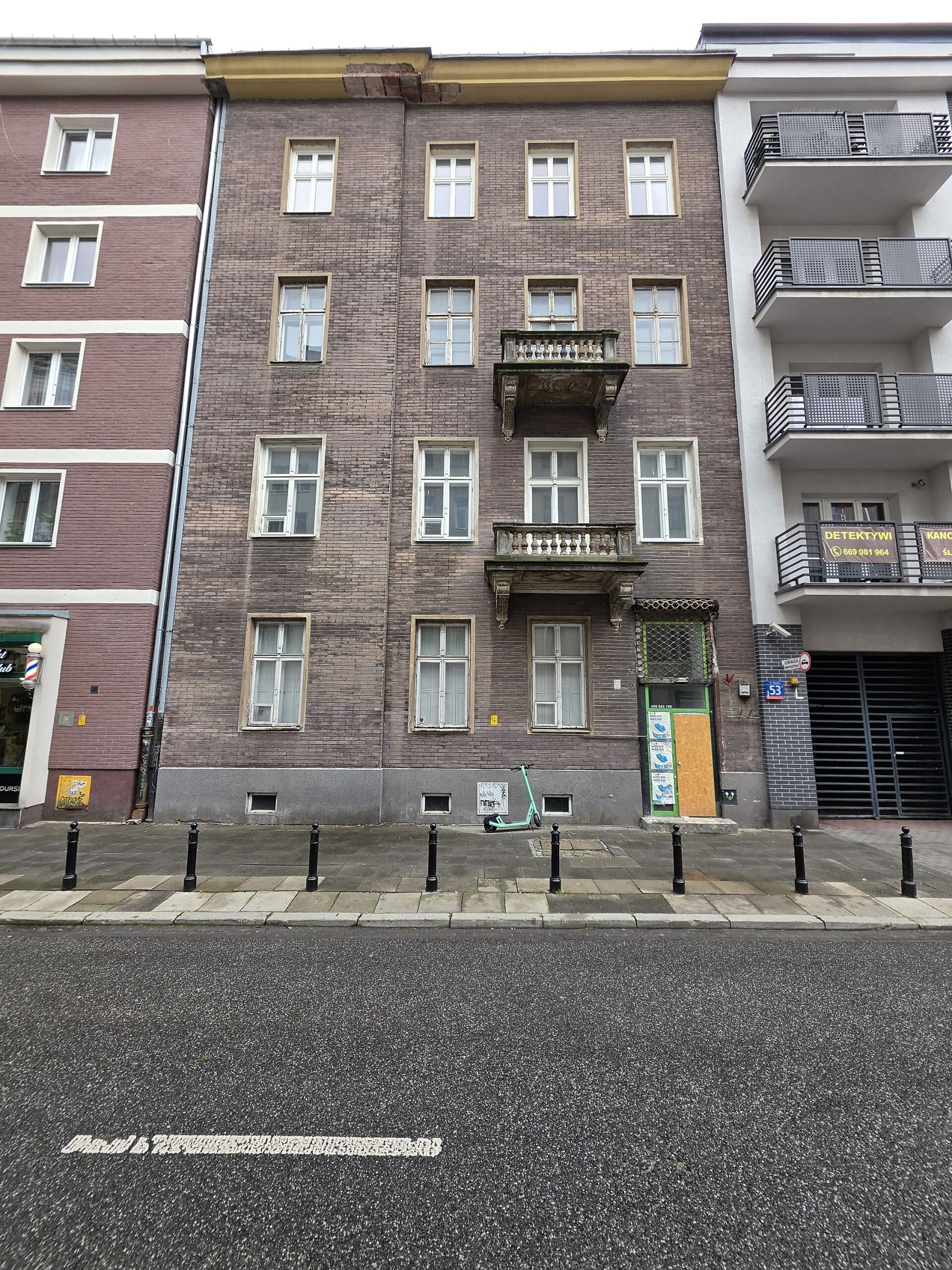Kamienica frontowa z oficyną, Warszawa
