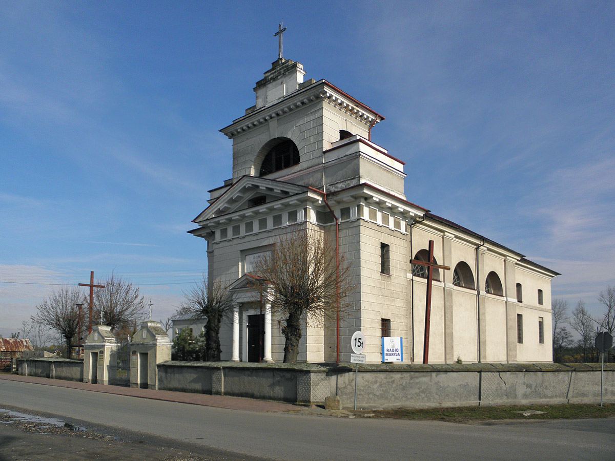 Kościół parafialny pw. św. Doroty, Petrykozy