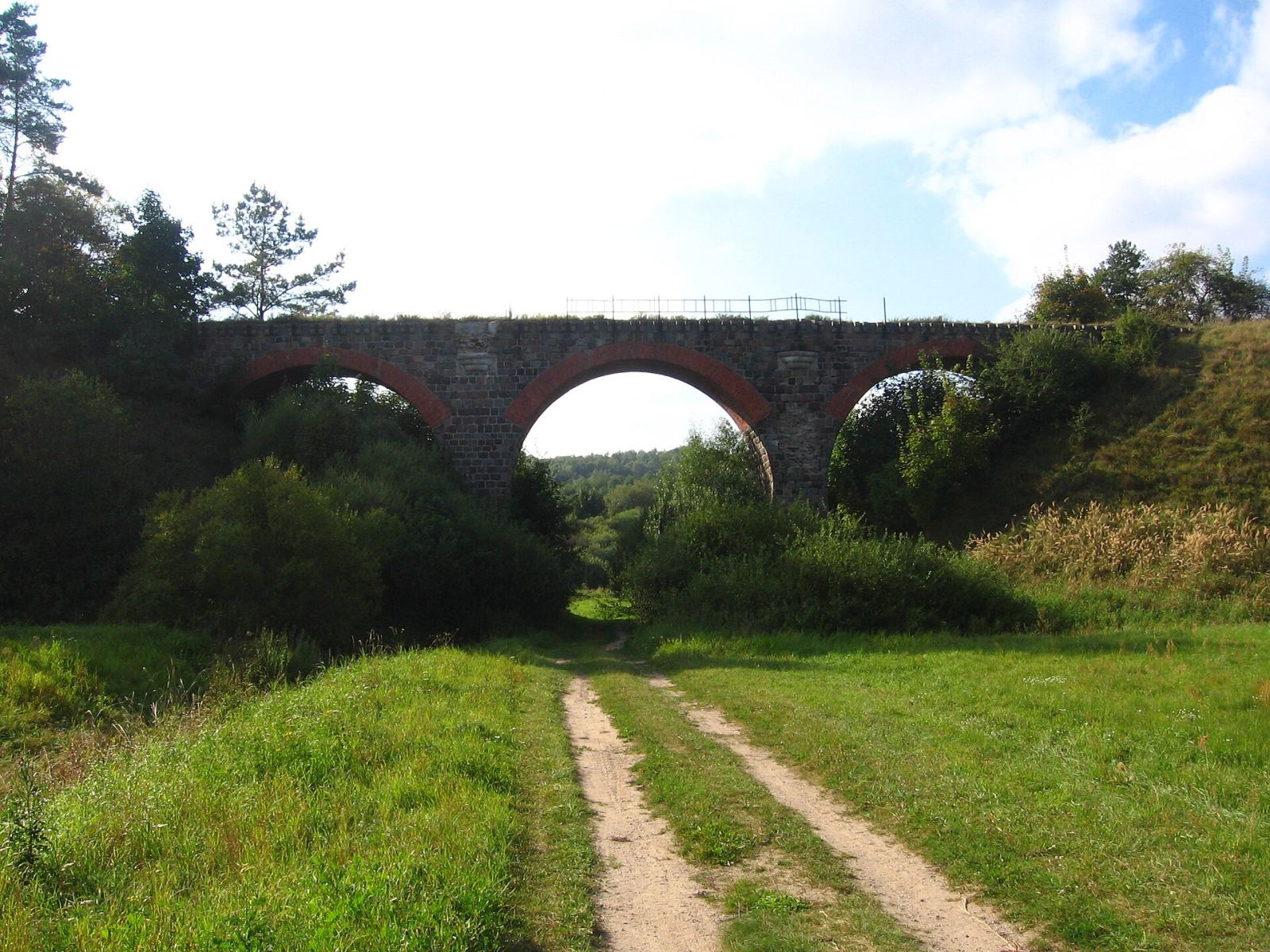 Most kolejowy (nad rz. Gizelą), Glaznoty
