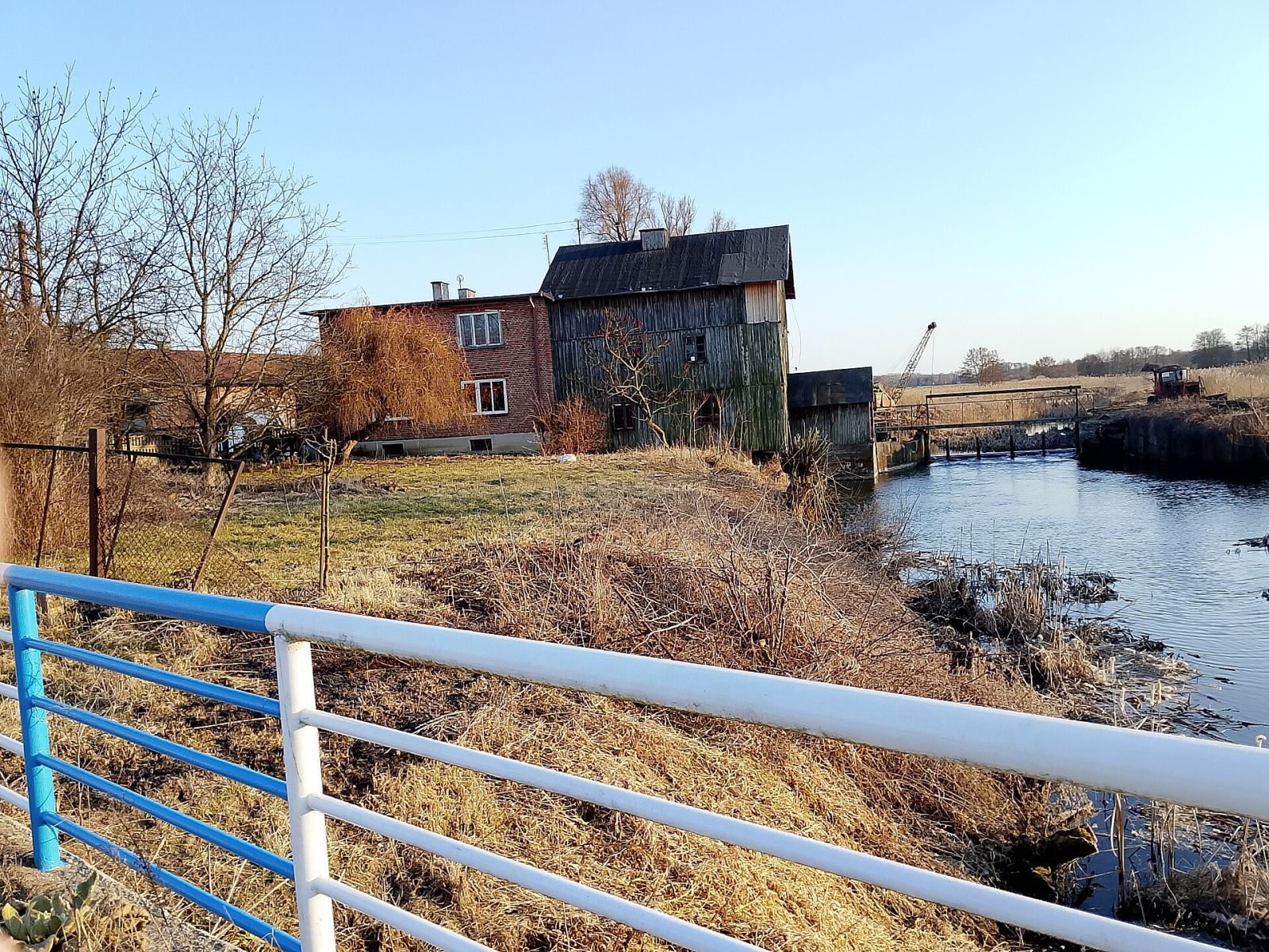 Młyn wodno-elektryczny, Zborów