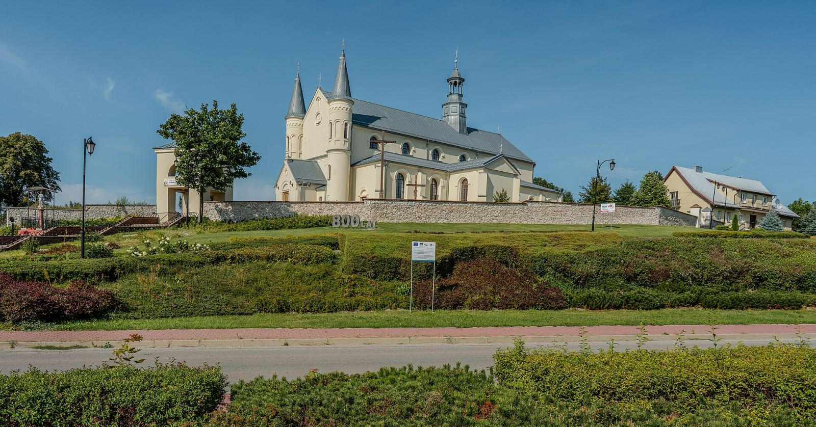 Zespół kościoła parafialnego pw. św. Michała, Daleszyce
