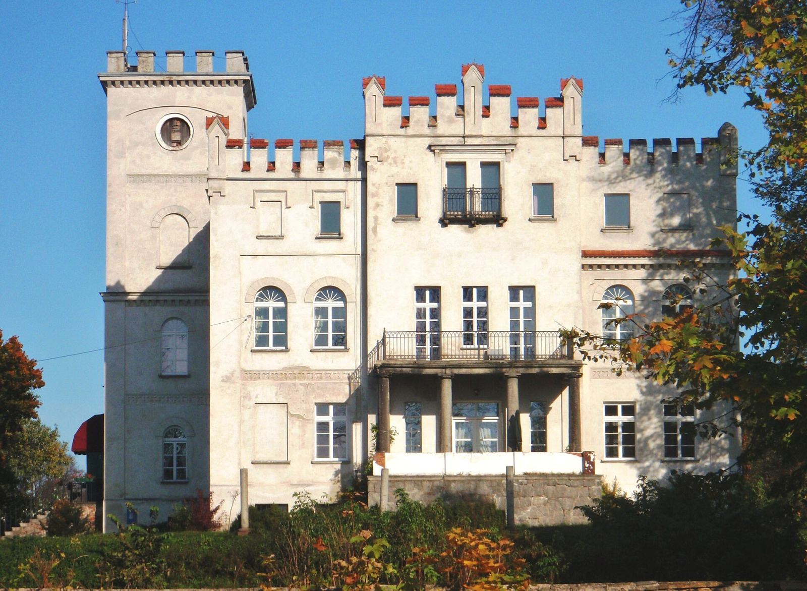 Pałac, Sady Dolne