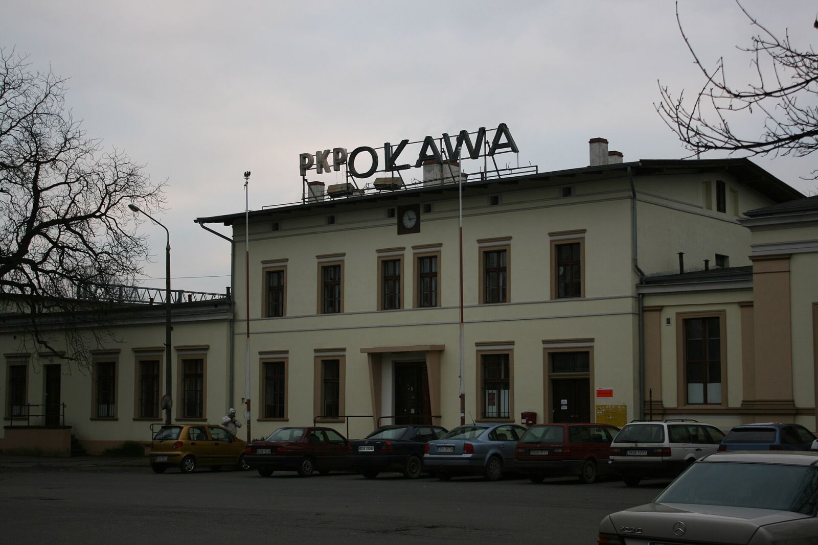 Dworzec kolejowy, Oława