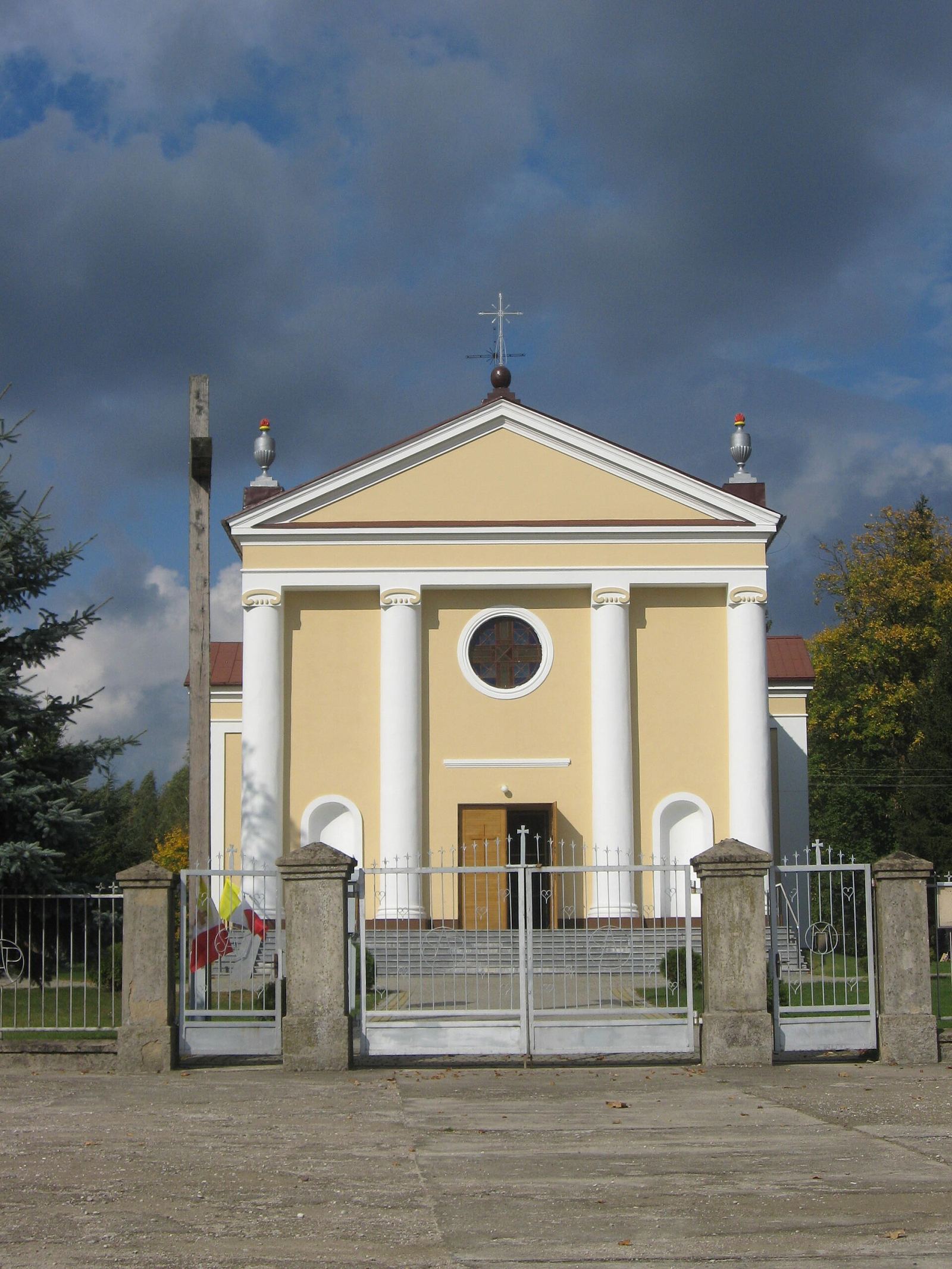 Otoczenie, Ugoszcz