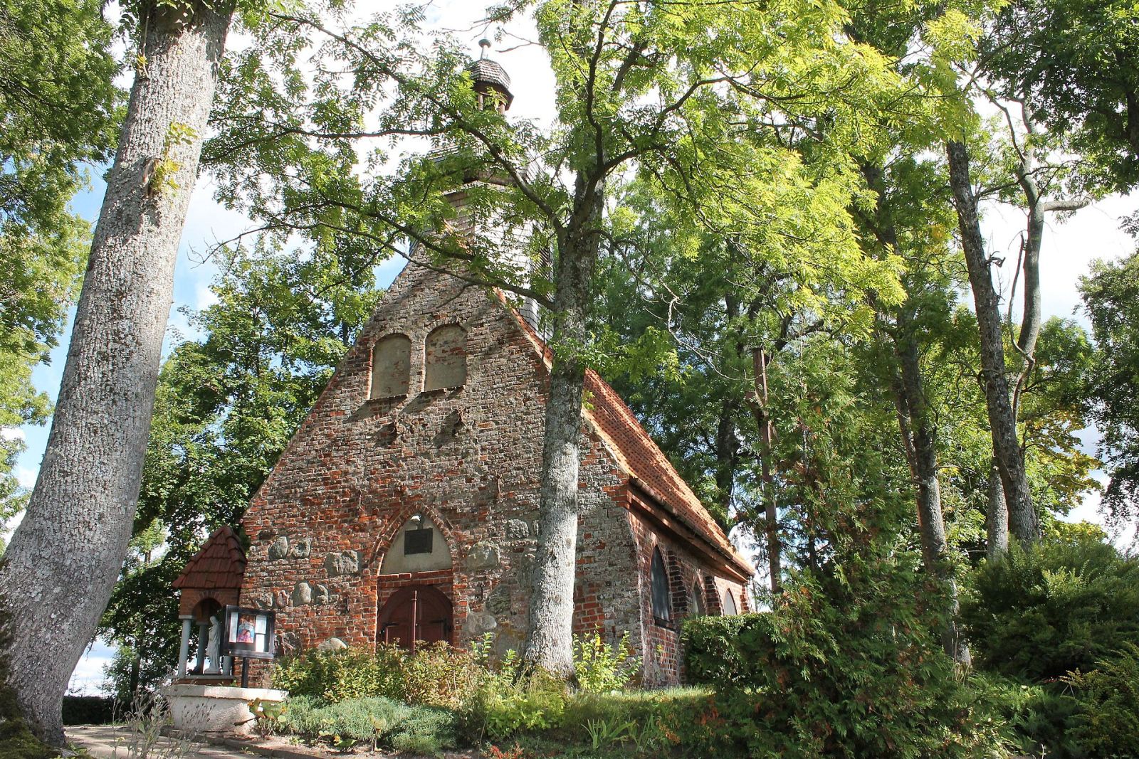 Kaplica, Bonin