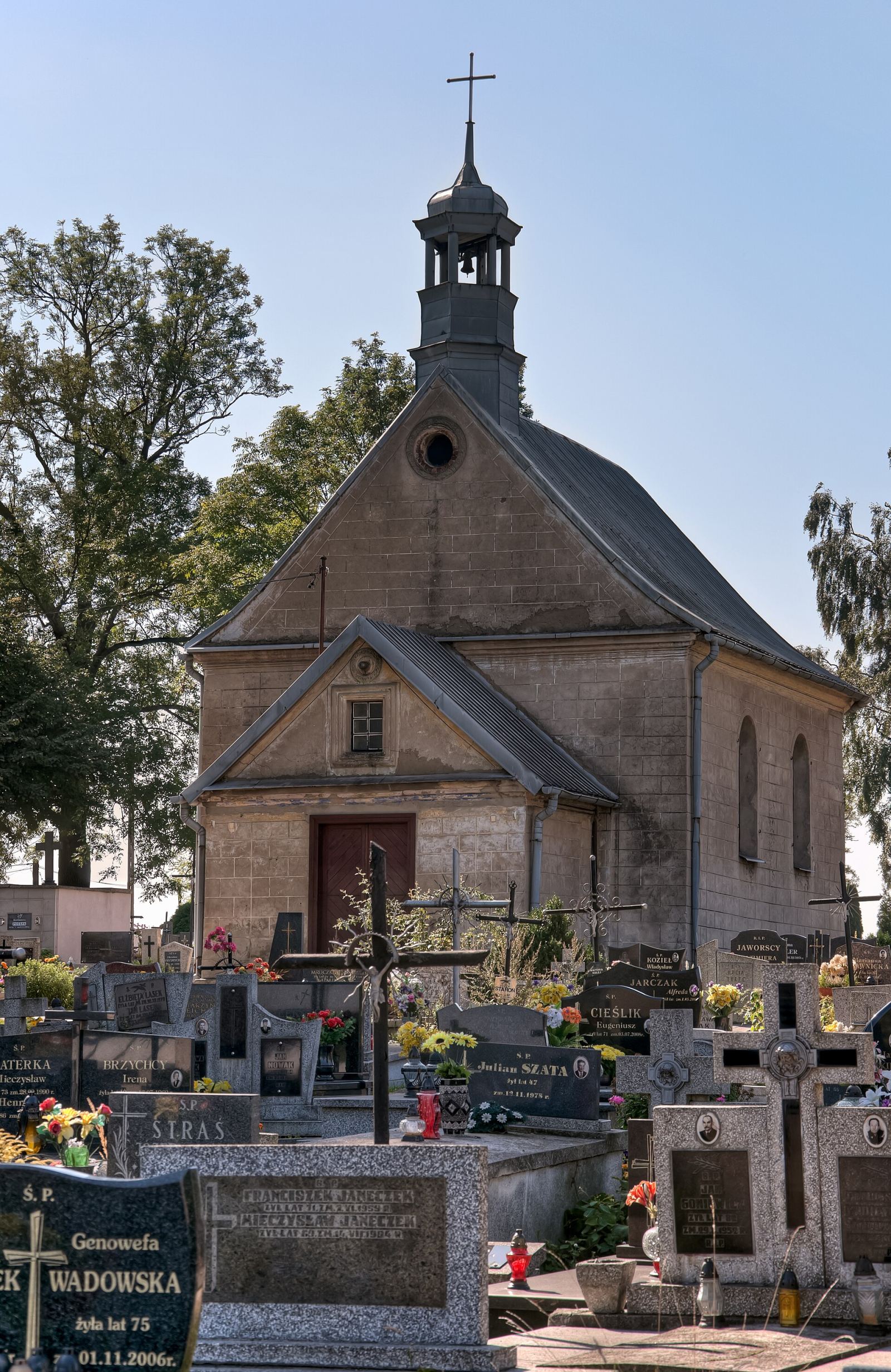 Ogrodzenie z kostnicami, Sławków