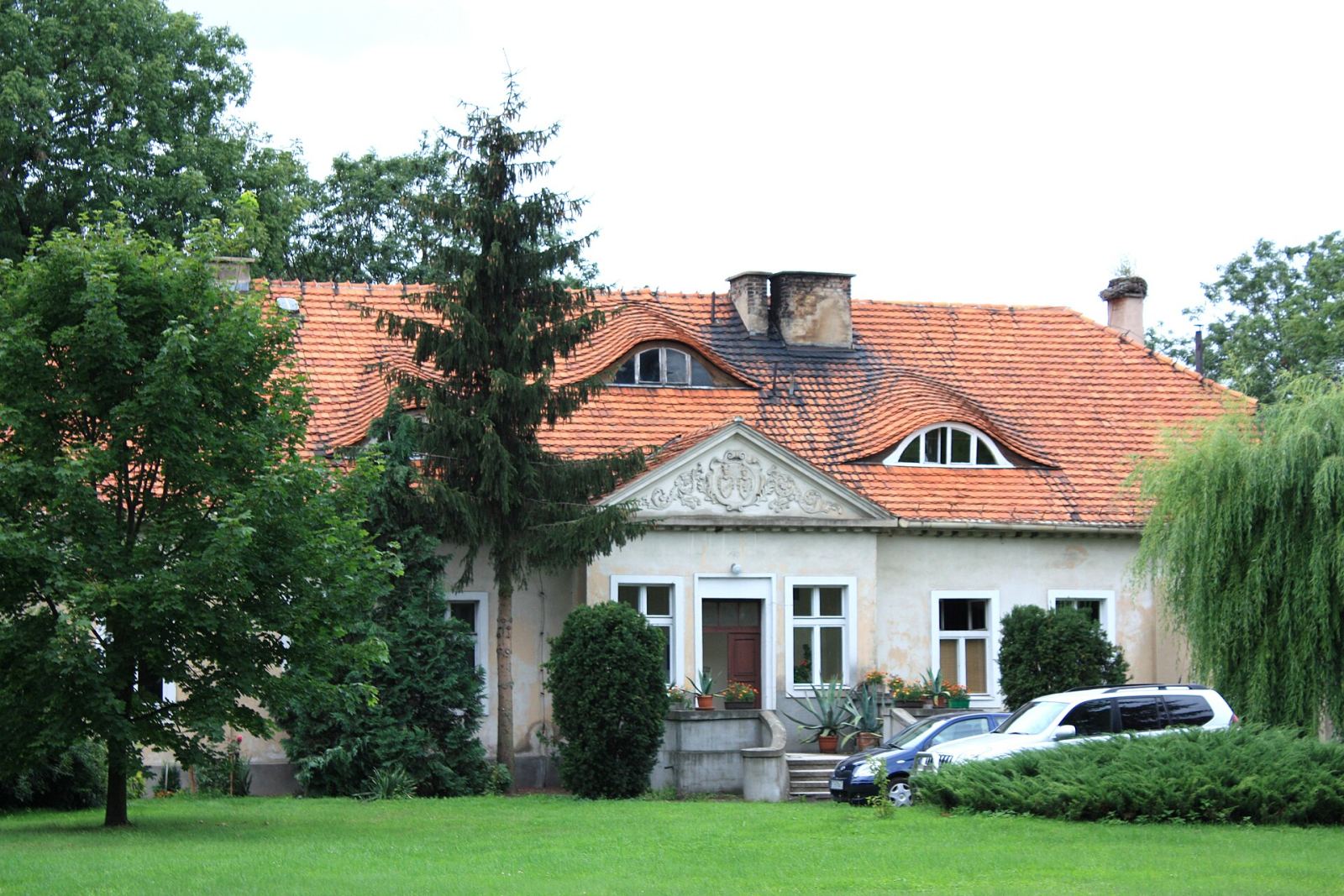 Dwór, Sobota