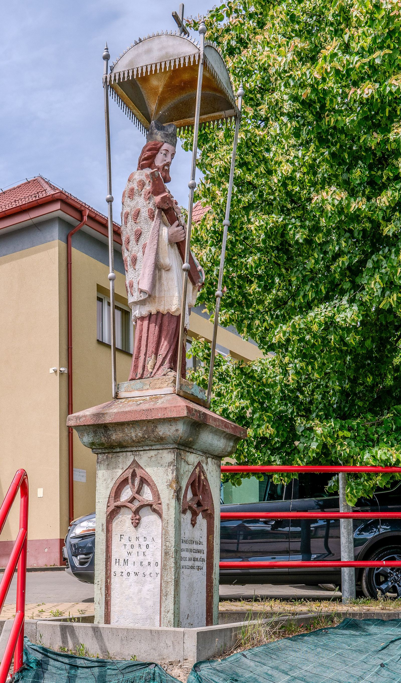 Kapliczka pw. św. Jana Nepomucena, Biskupice