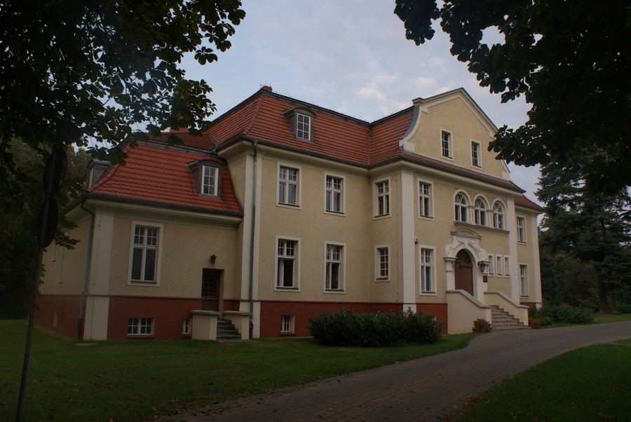 Pałac, Tulce