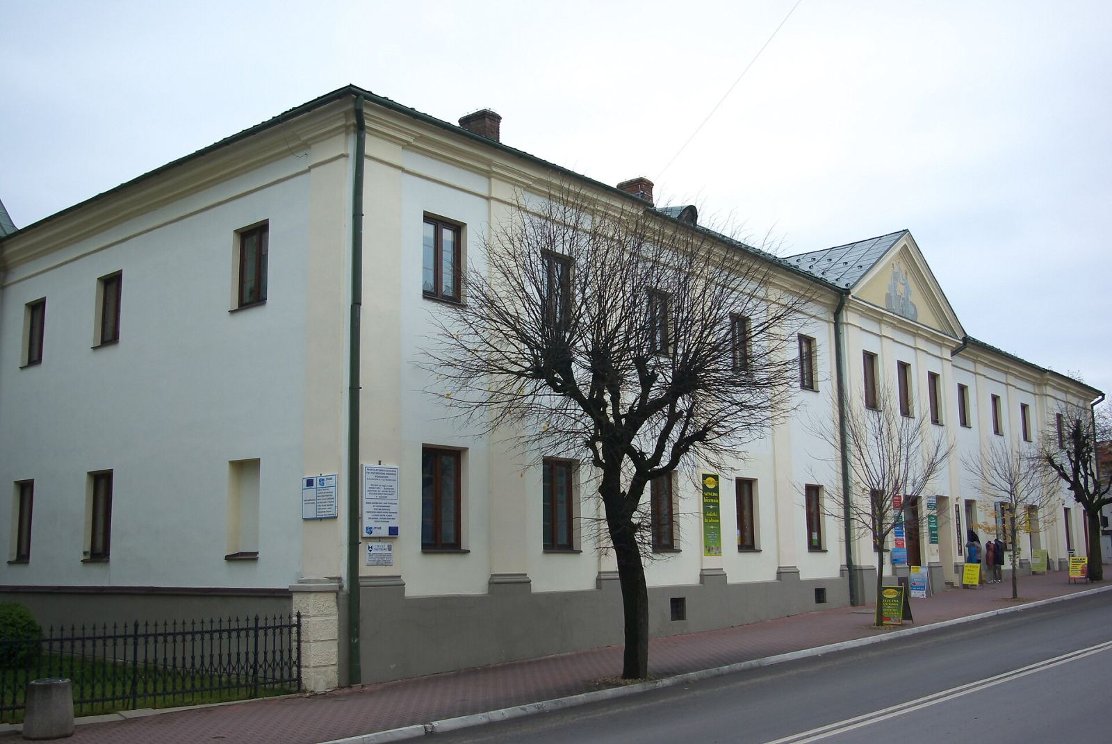 Budynek kolegium misjonarzy, Brzozów