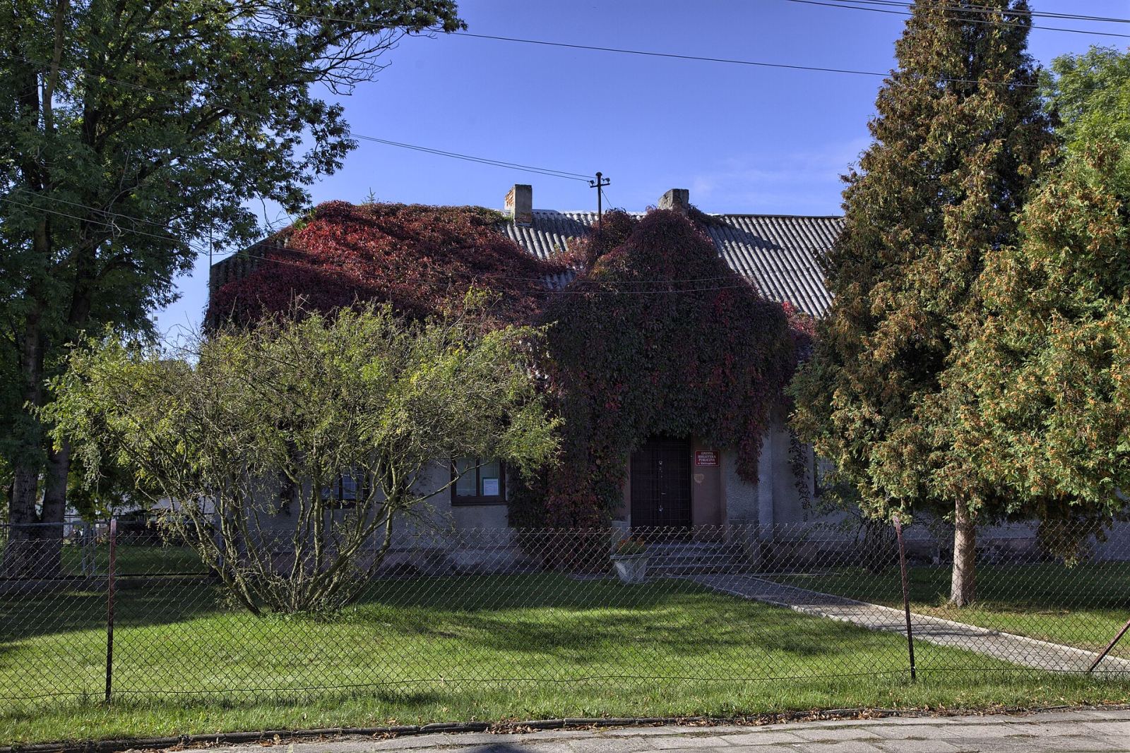 Dwór, Kiełczygłów