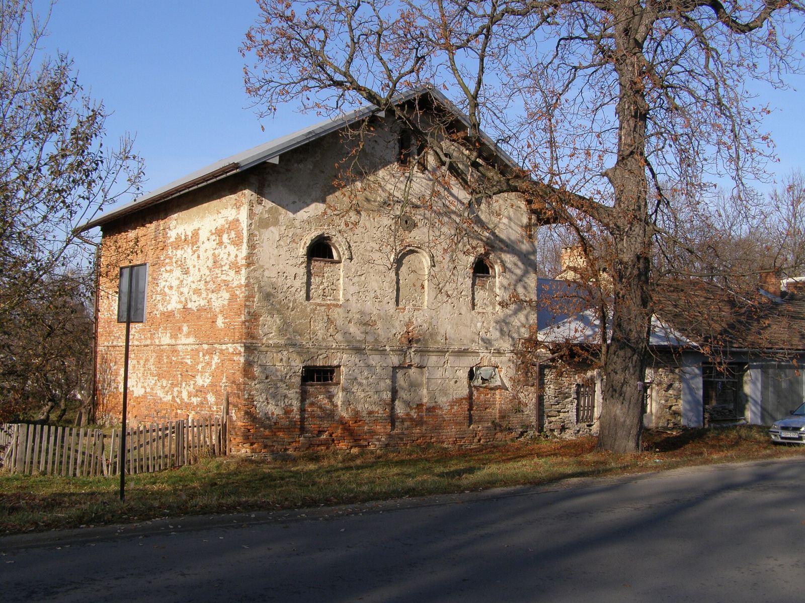 Zespół folwarczny, Zręcin