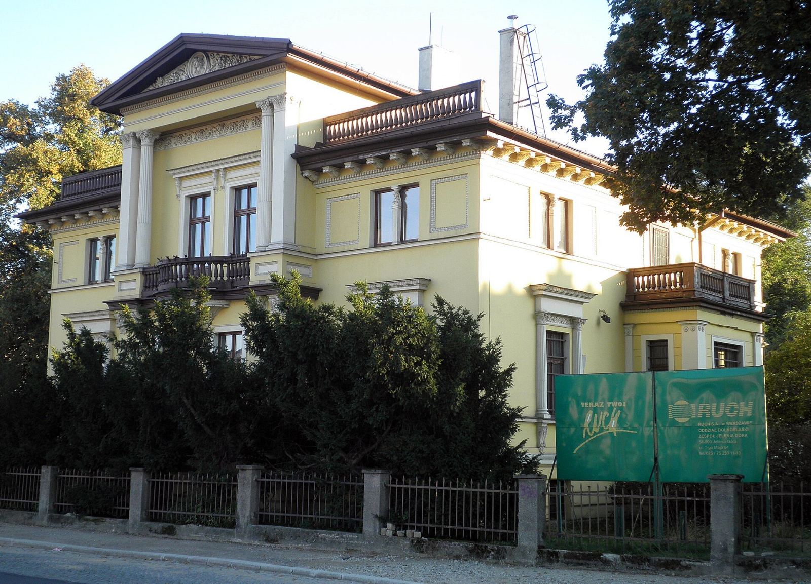 Dom, Jelenia Góra