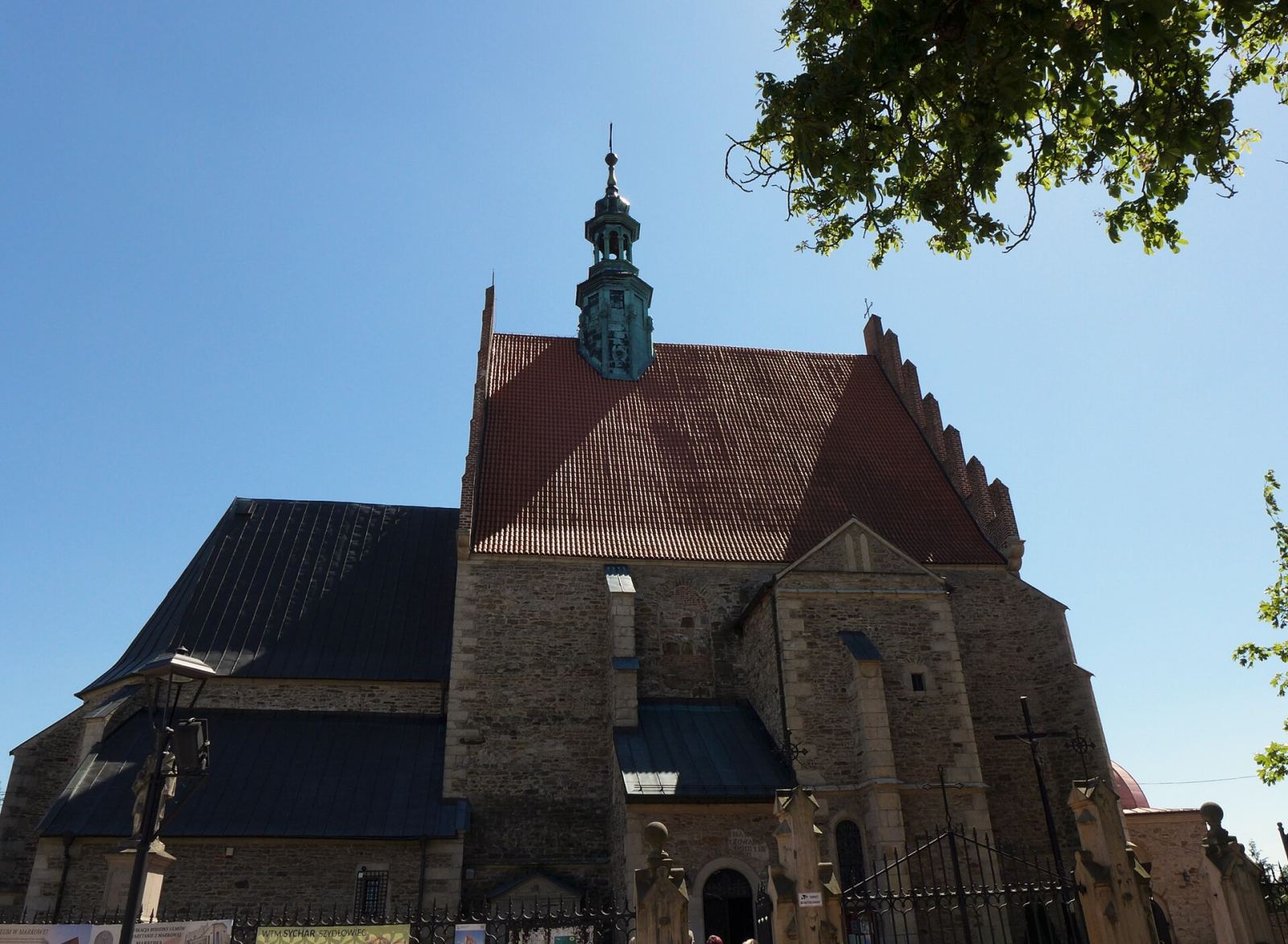 Kościół parafialny pw. św. Zygmunta, Szydłowiec