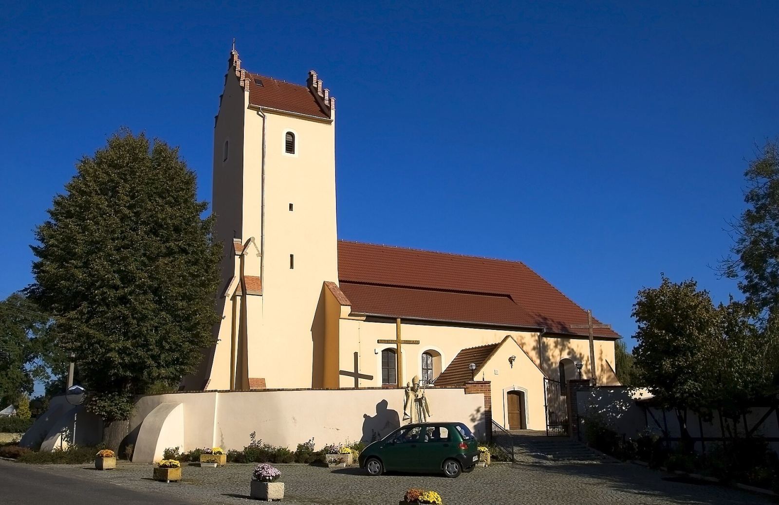 Kościół filialny pw. Wniebowstąpienia Pańskiego, Snowidza