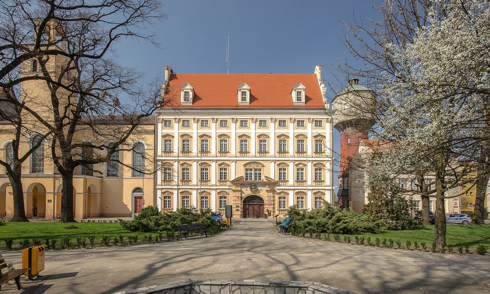 Pozostałości zamku, tzw. Pałac Luizy, Oława