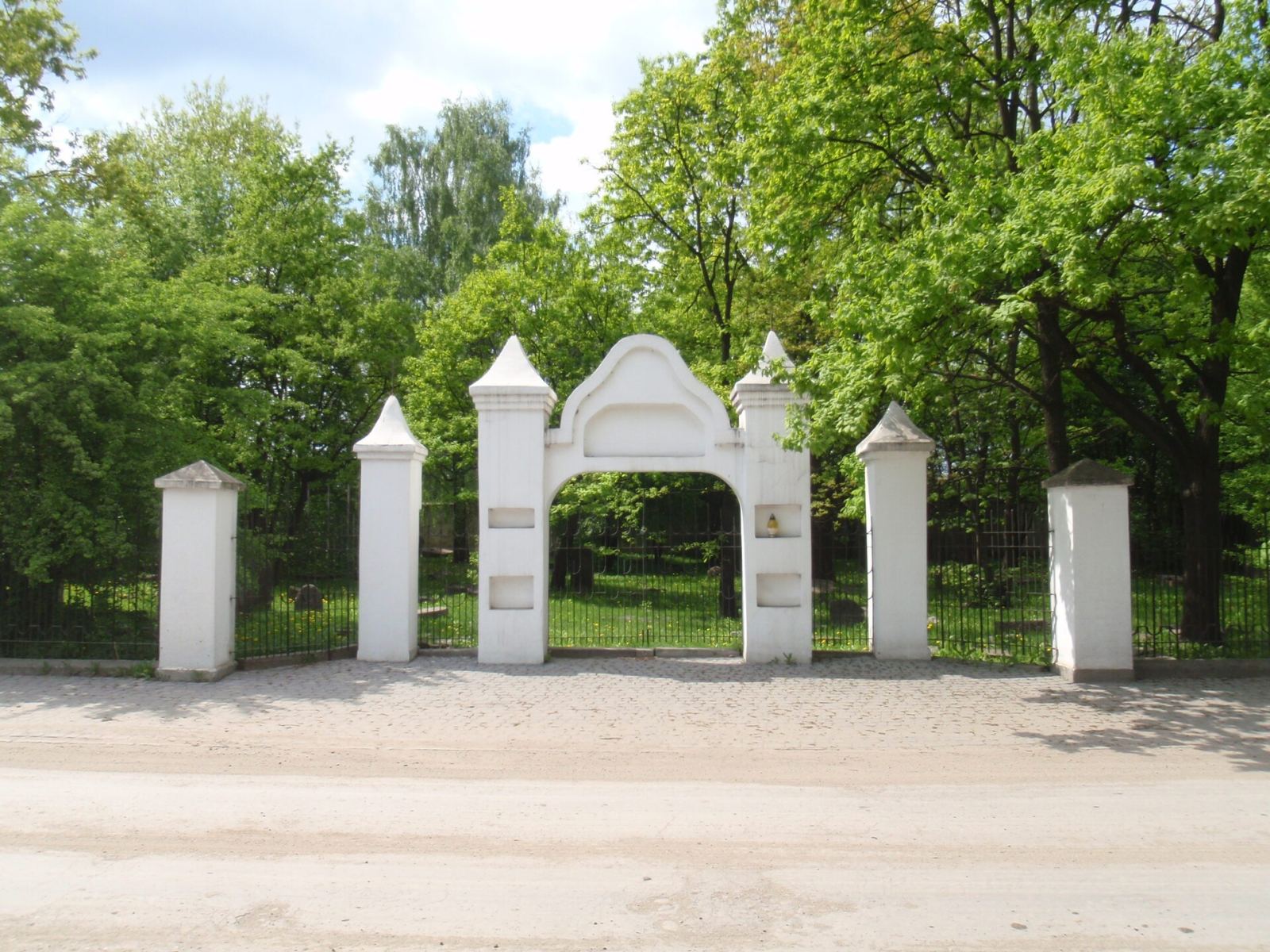 Brama, Grodzisk Mazowiecki
