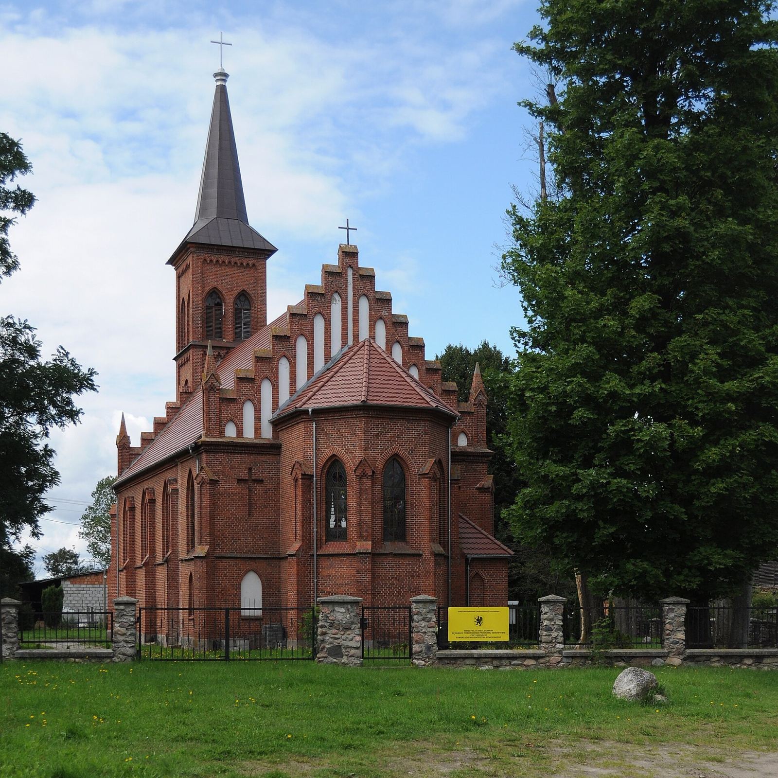 Kościół parafialny pw. Przemienienia Pańskiego, Wrzeście