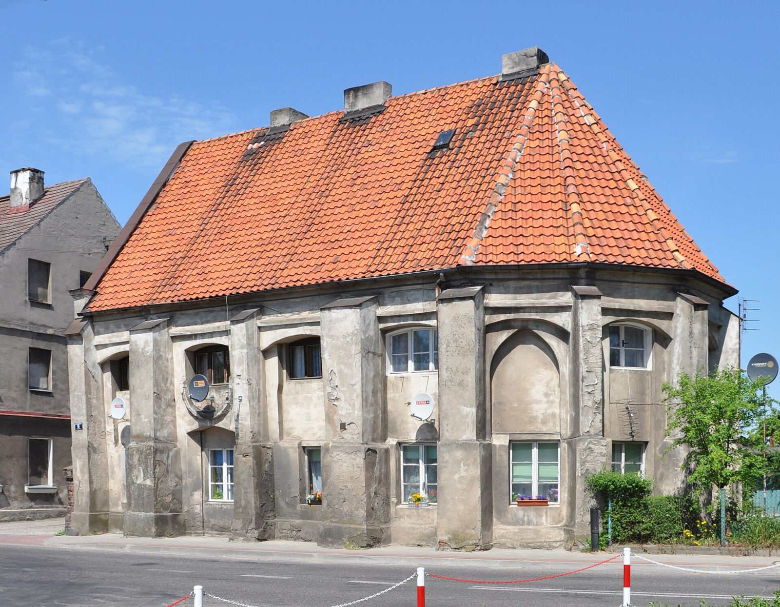 D. kaplica pw. św. Jerzego, ob. dom mieszkalny, Trzebiatów