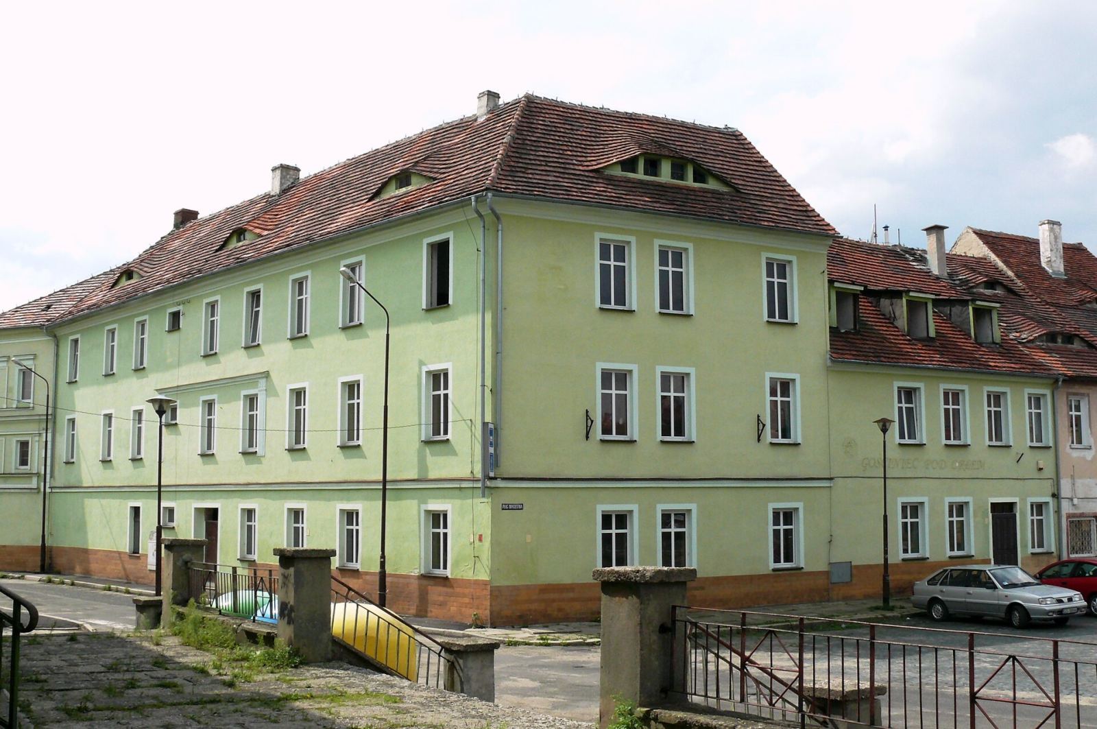 Hotel z restauracją, Zawidów