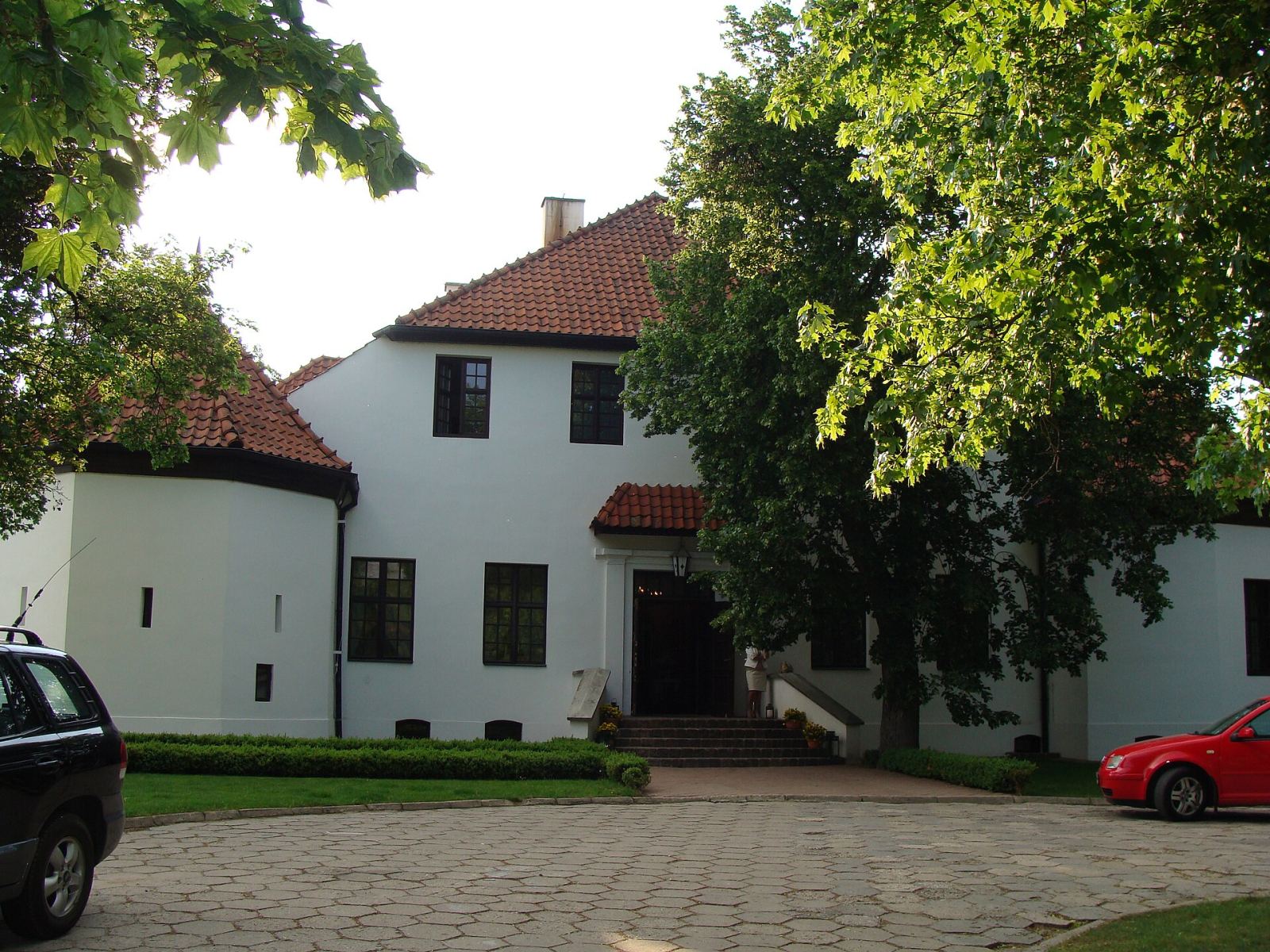 Zameczek, Podzamcze