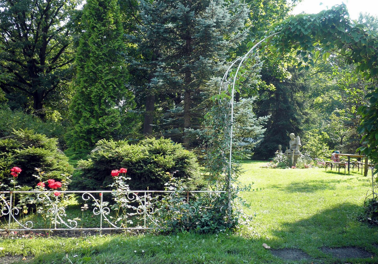 Ogród, Nałęczów