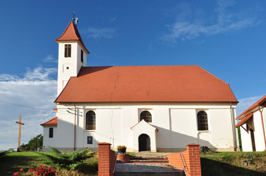 Kościół parafialny pw. Wniebowzięcia Najświętszej Marii Panny, Głoska