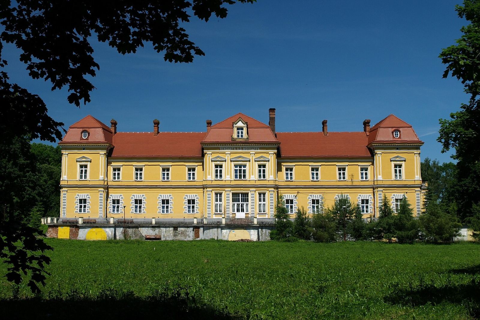 Pałac, ob. dom pomocy społecznej, Wysocko