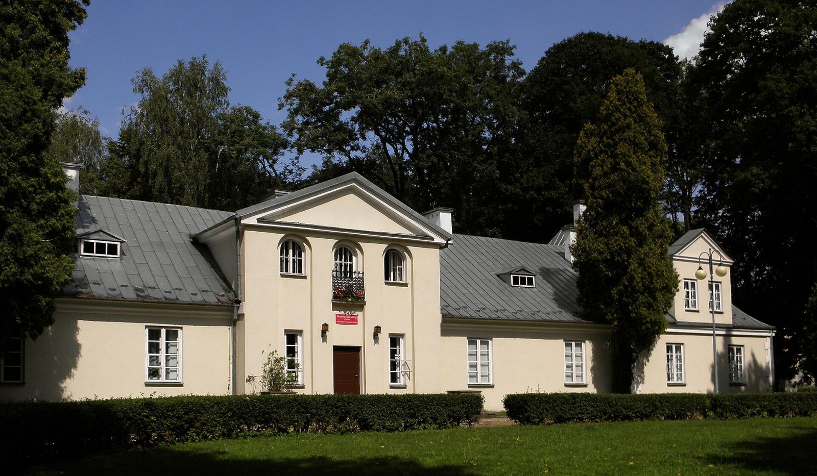 Zespół dworski, Przysucha