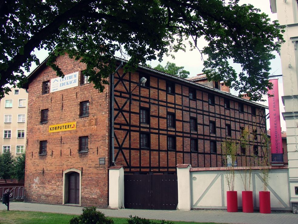 Spichlerz, Szczecinek