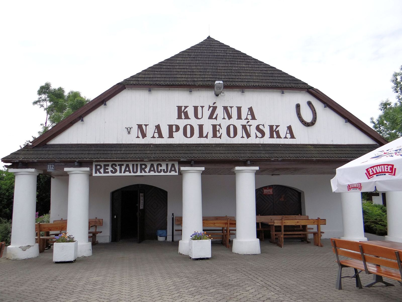 Kuźnia, ob. zajazd, Paprotnia