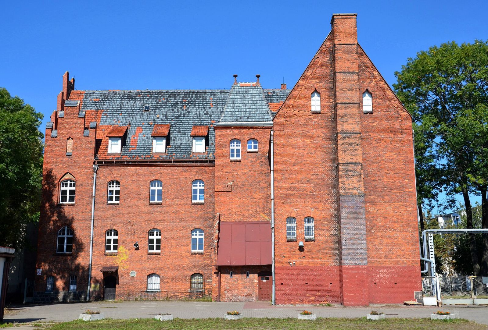 Sąd, ob. zespół szkół rolniczych, Rogoźno